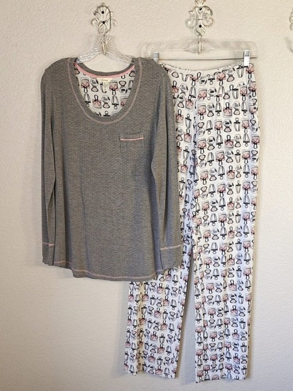 Soma Size S Pajama Set Cool Nights Gray & Pink Pockets